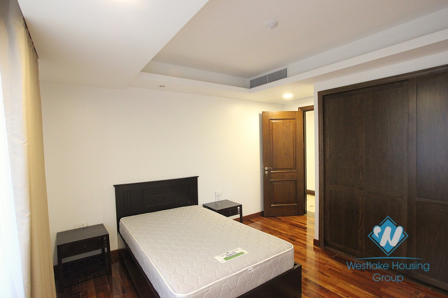 Luxury and Modern apartment  for rent in Xuan Dieu st, Tay Ho, Ha Noi